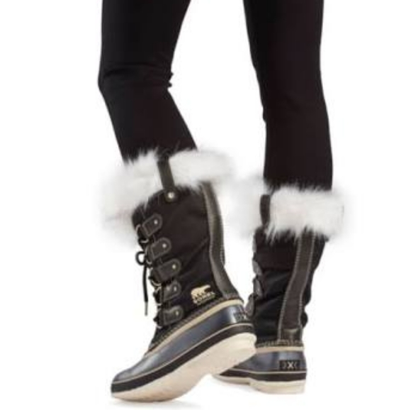 🐰SALE🐰 Sorel Joan of Arctic x Celebration Boots - Picture 2 of 3